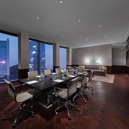 מלון גויאנג Hilton Guiyang מראה חיצוני תמונה
